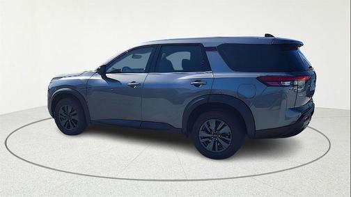 2023 Nissan Pathfinder S 4WD