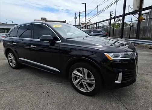 2020 Audi Q7 55 Premium Plus