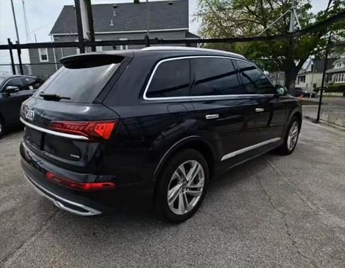 2020 Audi Q7 55 Premium Plus