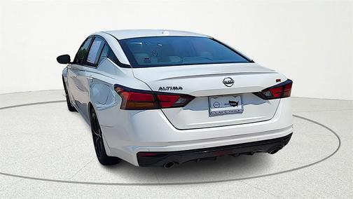 2023 Nissan Altima SR Intelligent AWD