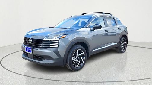 Gun Metallic 2026 Nissan Kicks SV