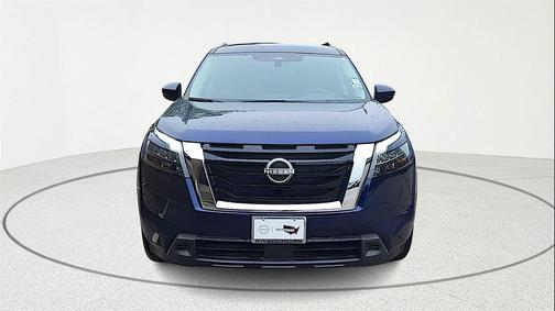 2025 Nissan Pathfinder SV FWD