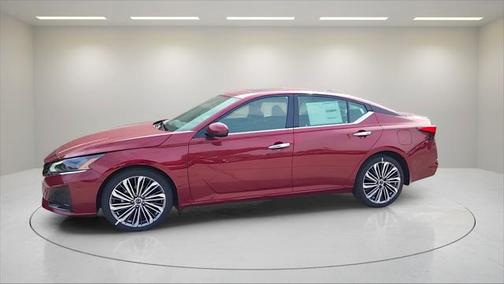 2025 Nissan Altima 2.5 SL