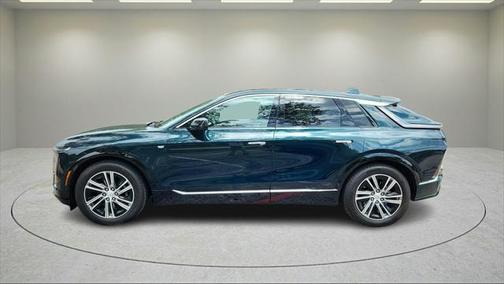 2024 Cadillac LYRIQ Luxury w/1SC