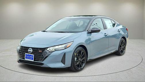Atlantic Gray Metallic/Super Black 2025 Nissan Sentra SR