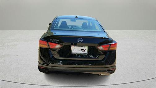 2025 Nissan Altima S FWD