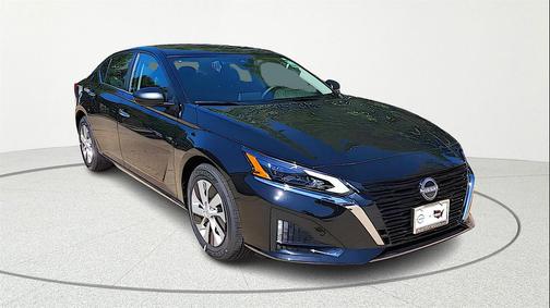 2025 Nissan Altima S FWD