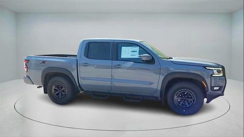 2025 Nissan Frontier PRO-X