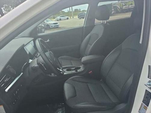 2022 Kia Niro Plug-In Hybrid EX