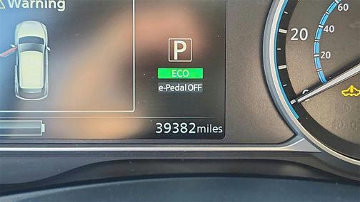 2022 Nissan Leaf SV 40 kWh