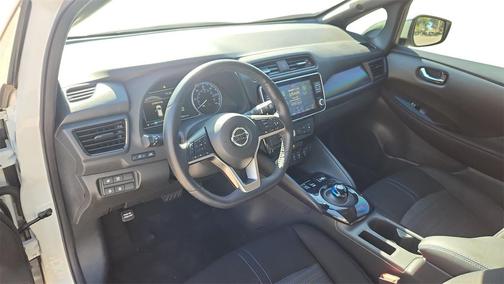 2022 Nissan Leaf SV 40 kWh