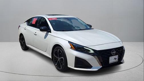2024 Nissan Altima SR FWD