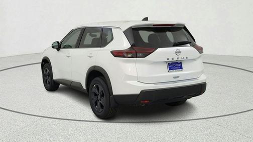 Everest White Pearl Tricoat 2026 Nissan Rogue SV