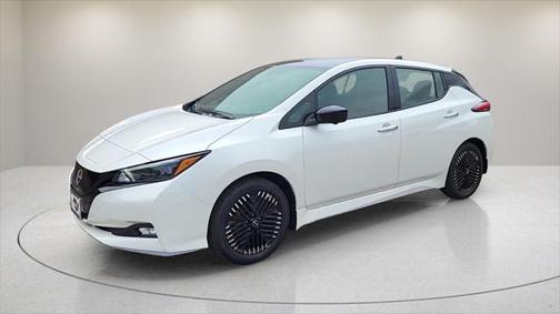 2025 Nissan Leaf SV PLUS