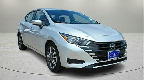 2023 Nissan Versa 1.6 SV