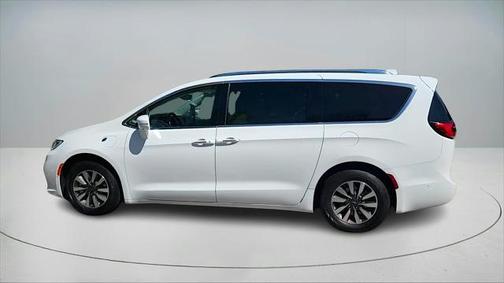 2021 Chrysler Pacifica Hybrid Touring L