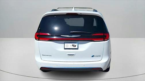 2021 Chrysler Pacifica Hybrid Touring L
