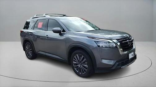 2023 Nissan Pathfinder SL FWD