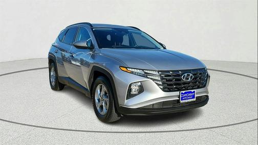 2024 Hyundai TUCSON SE
