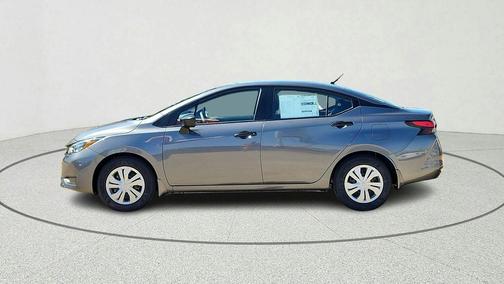 Gun Metallic 2025 Nissan Versa 1.6 S