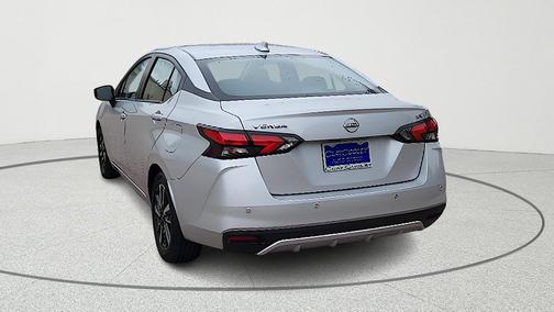 2024 Nissan Versa 1.6 SV