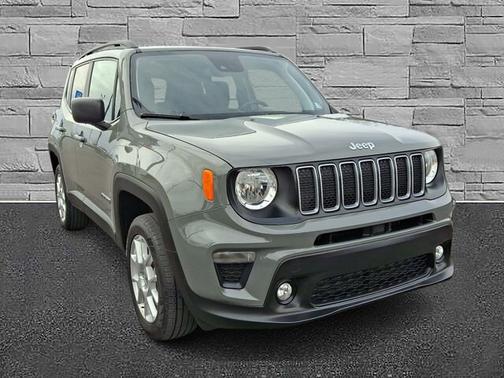 2022 Jeep Renegade LATITUDE