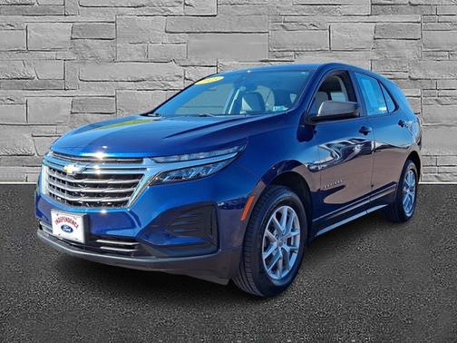 Blue Glow Metallic 2023 Chevrolet Equinox LS