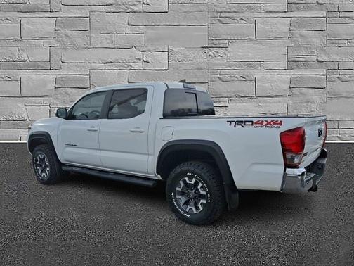 2017 Toyota Tacoma TRD OFF ROAD
