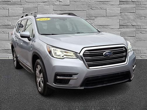 2022 Subaru Ascent PREMIUM 8-PASSENGER