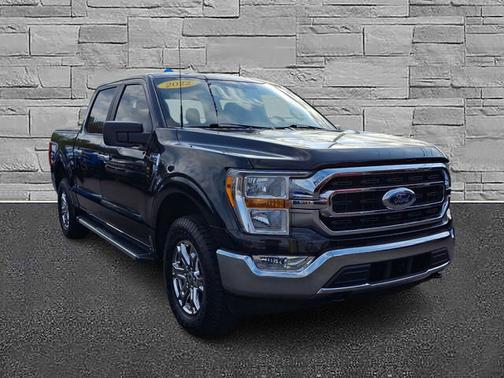 AGATE BLACK METALLIC 2022 Ford F-150 XLT