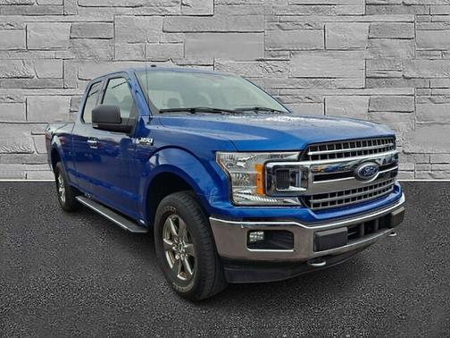 LIGHTNING BLUE 2018 Ford F-150 XLT