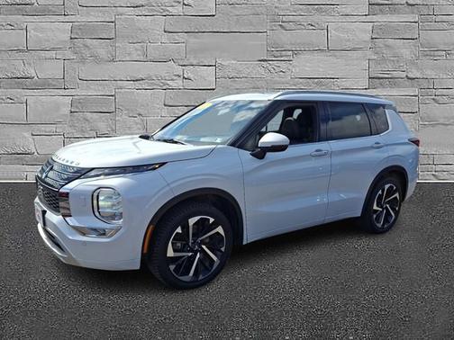 2022 Mitsubishi Outlander SEL