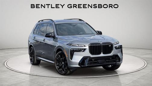 2025 BMW X7 M60i