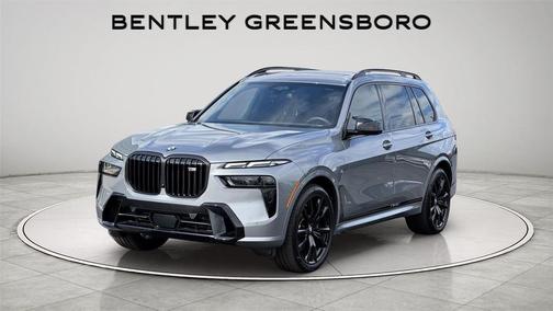 2025 BMW X7 M60i