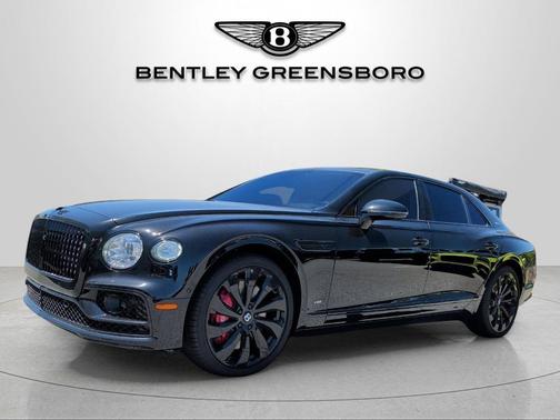 Black Crystal 2021 Bentley Flying Spur V8