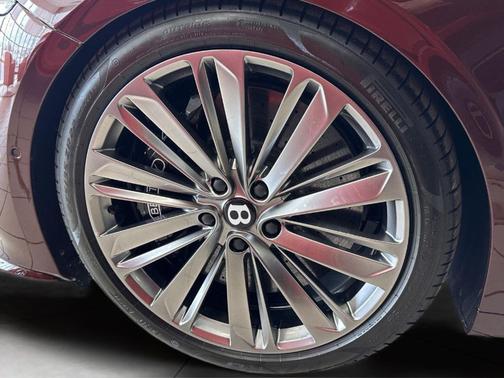 Cricket Ball by Mulliner 2025 Bentley Continental GT Speed