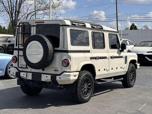 Scottish White 2025 INEOS Grenadier Fieldmaster