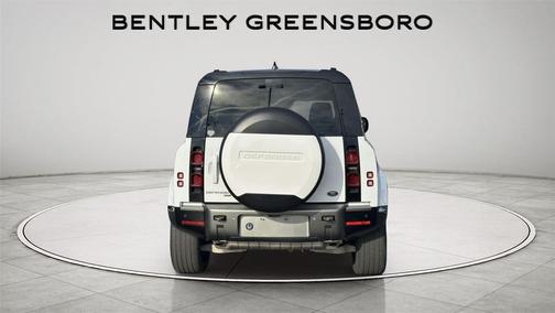 2023 Land Rover Defender 110 X-Dynamic SE