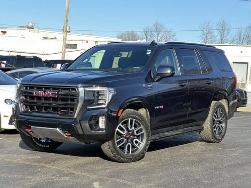2024 GMC Yukon 4WD AT4