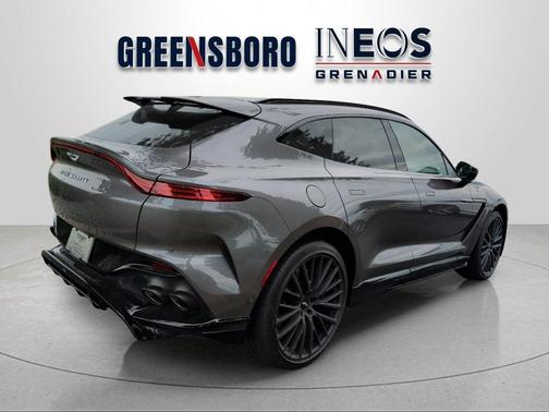 GREY 2025 Aston Martin DBX 707