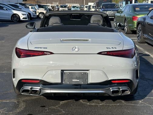 2022 Mercedes-Benz AMG SL 63 Base