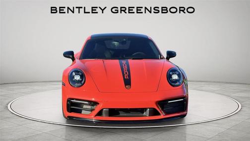 2022 Porsche 911 Carrera GTS