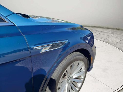 2023 Bentley Bentayga Speed