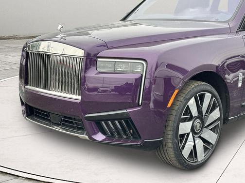 2025 Rolls-Royce Cullinan Base