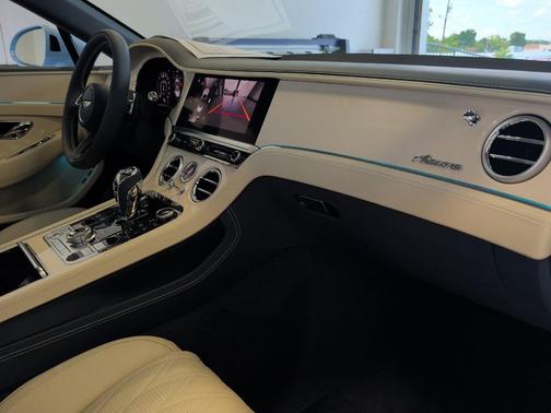 Jetstream II 2026 Bentley Continental GT Base