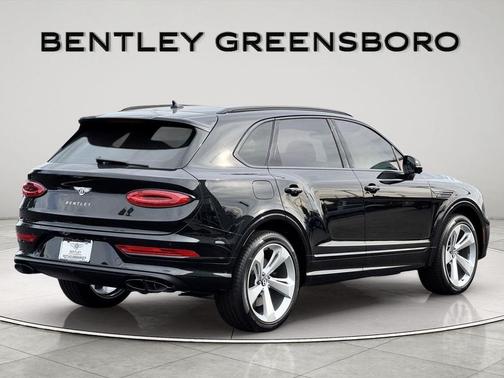 2024 Bentley Bentayga V8