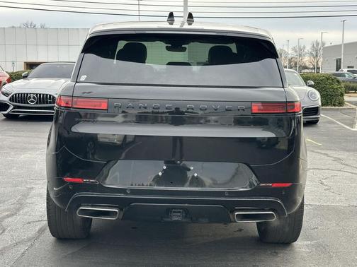 2024 Land Rover Range Rover Sport SE