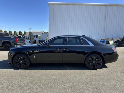 2021 Rolls-Royce Ghost 