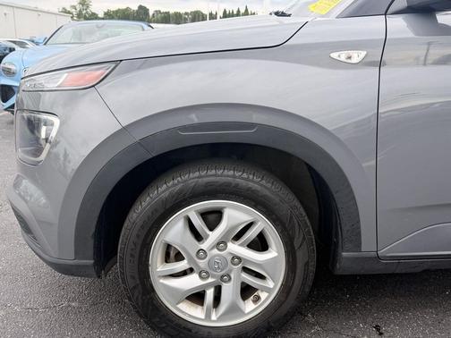 Galactic Gray 2021 Hyundai VENUE SE