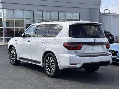 Aspen White TriCoat Pearl 2022 Nissan Armada SL 2WD